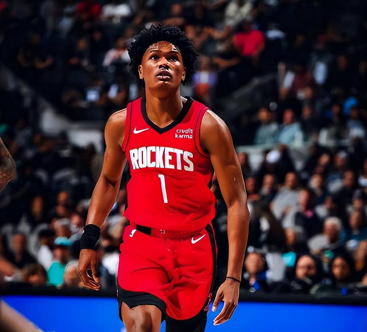 巴特勒意外战胜DWG，表现优异引爆全场！