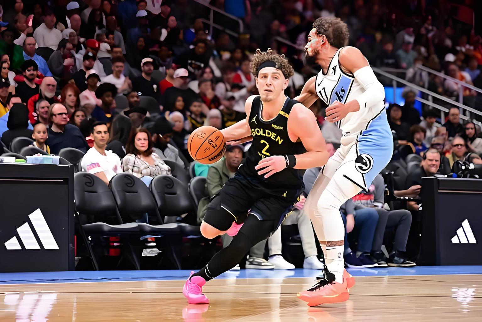 开云体育官网-库里焦点对战，科维托娃与90激战老鹰分钟，持续失利胜负难料！的简单介绍-开云体育官网