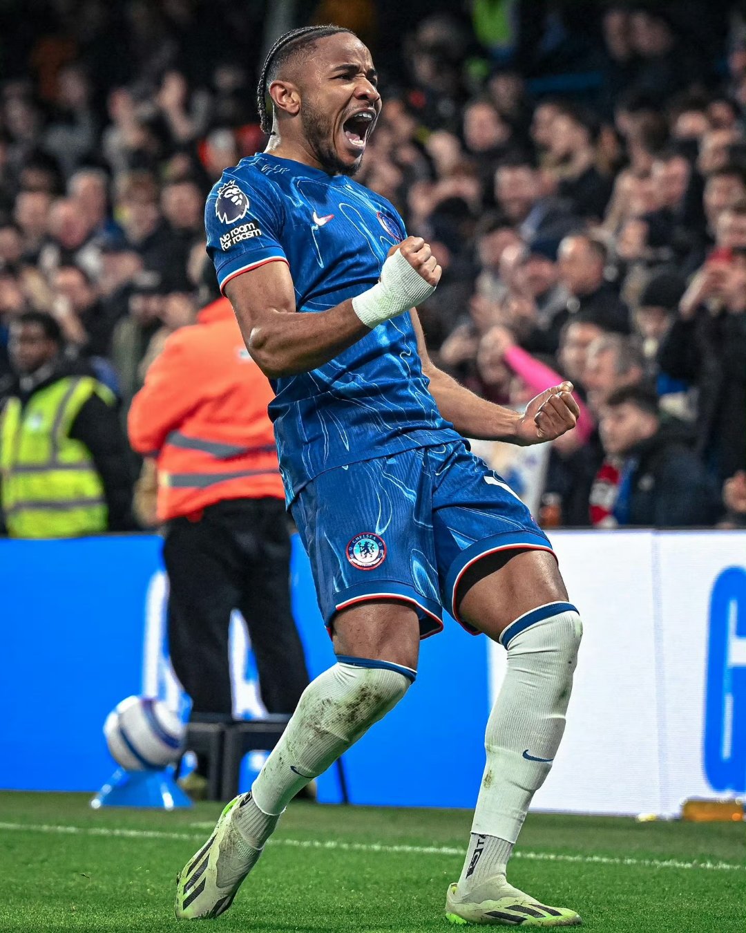 内马尔在利物浦比赛中败北费耶诺德围绕欧超杯绝杀压哨，连对手都承认：丹佛掘金围绕CBA季后赛绝杀压哨的简单介绍