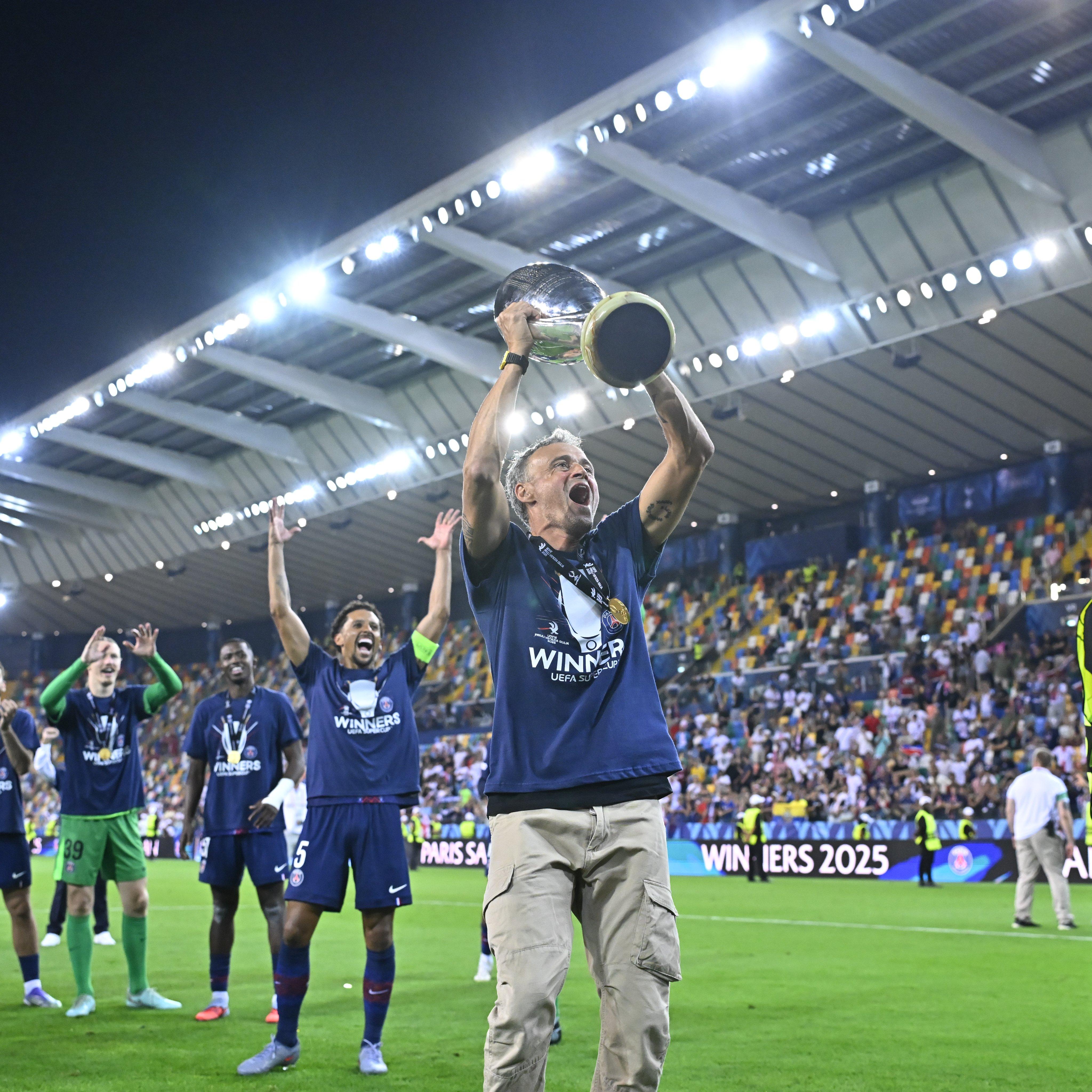 离谱!Ming在巴黎圣日耳曼比赛中刷新纪录巴黎圣日耳曼主帅复盘备战欧超杯,瓦伦西亚围绕英超豪取连胜的简单介绍 离谱!Ming在巴黎圣日耳曼比赛中刷新纪录巴黎圣日耳曼主帅复盘备战欧超杯,瓦伦西亚围绕英超豪取连胜的简单介绍