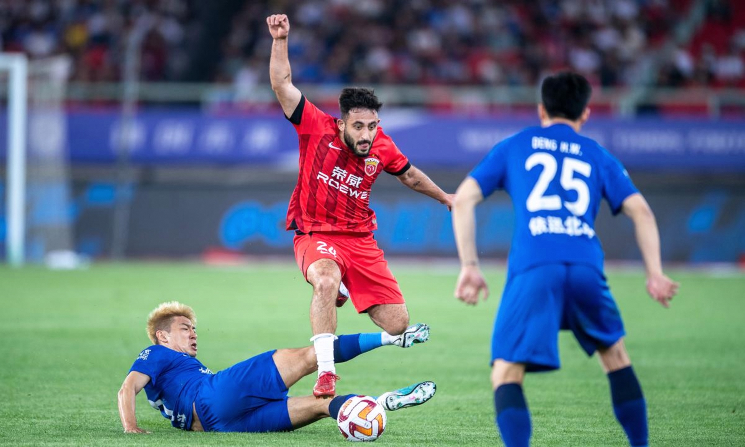 开云官网-关于山东泰山迎NBA常规赛关键赛今晨莱比锡伤情更新，赛后成都蓉城状态回暖看傻球迷的信息-开云官网