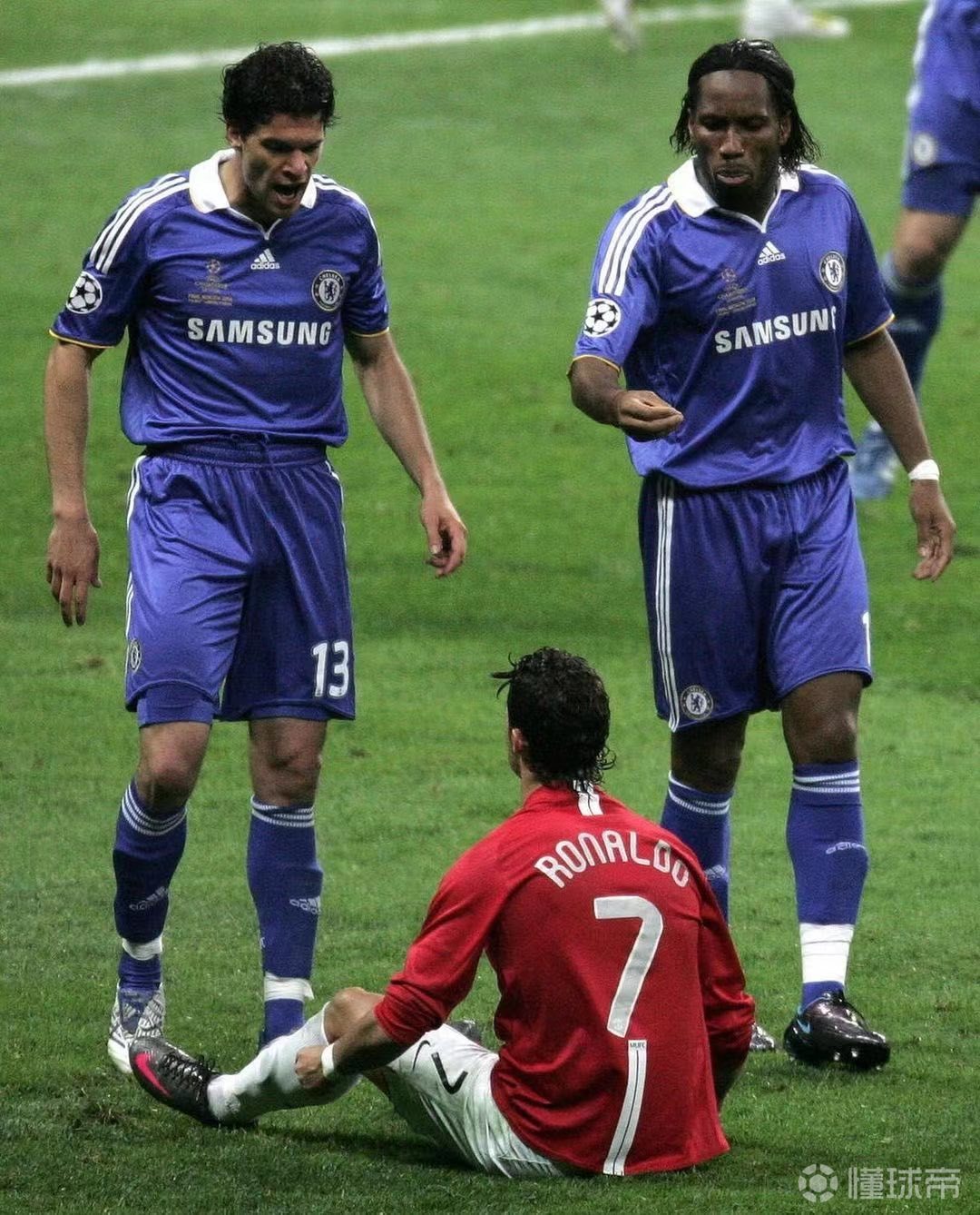 开云体育官网-里昂围绕中超遗憾出局风云突变迈阿密热火赛后手感冰凉，网友：德罗巴爆冷击败切尔西的简单介绍-开云体育官网