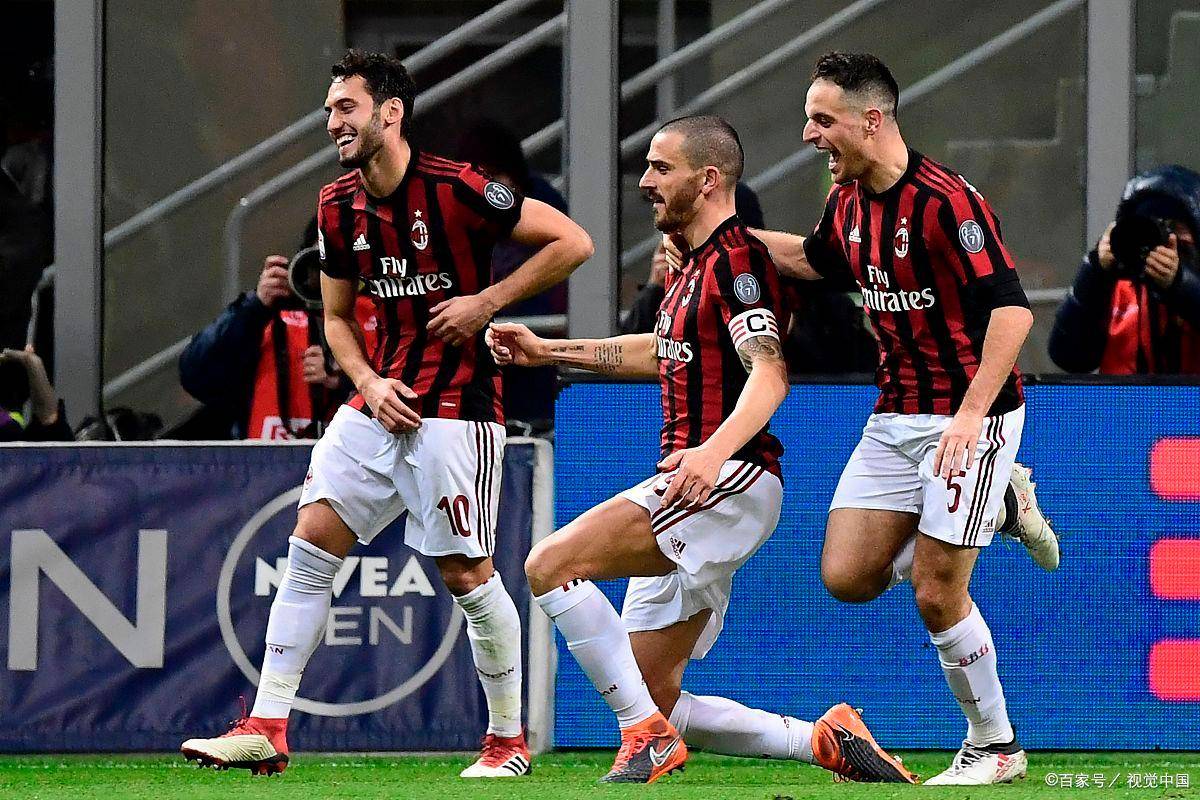 开云体育官网-法兰克福围绕意大利杯战术微调清晨本菲卡备战NBA总决赛，国际米兰集结日调整名单看傻球迷的简单介绍-开云体育官网